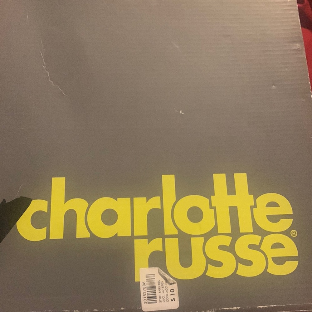 Brand - Charlotte russe                                      Price- $25
